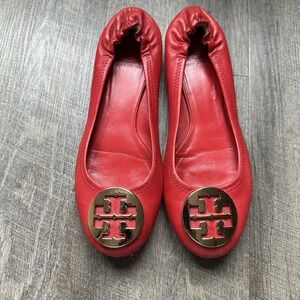 Tory Burch Red Tumbled Leather Chelsea Ballet Flats Gold Logo Size 8 Comfort Sli